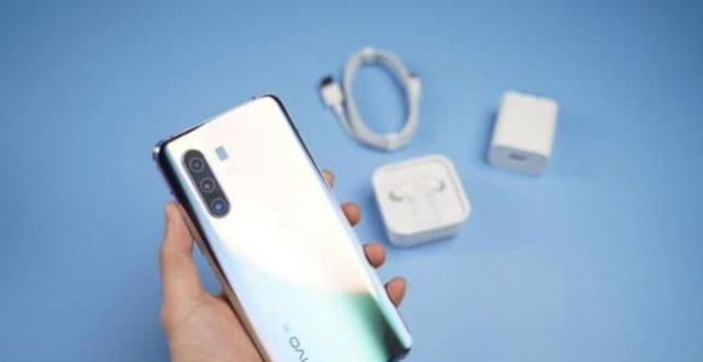x努比亚:一个只在网络上见到的手机品牌充电速度超快 oppo r17 pro