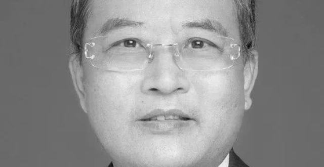 中国远洋海运集团有限公司副总经理叶伟龙逝世，享年57岁_腾讯新闻