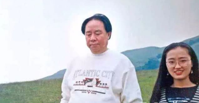 夏宗伟：可能因为他是太特别的一个人_腾讯新闻