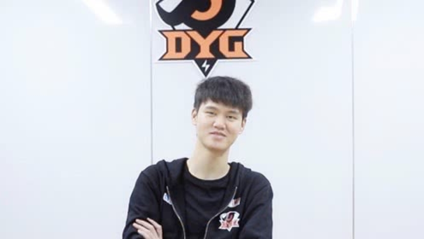 专访dyg易峥:从久诚湘军身上学到好心态 季后赛想吃鹅