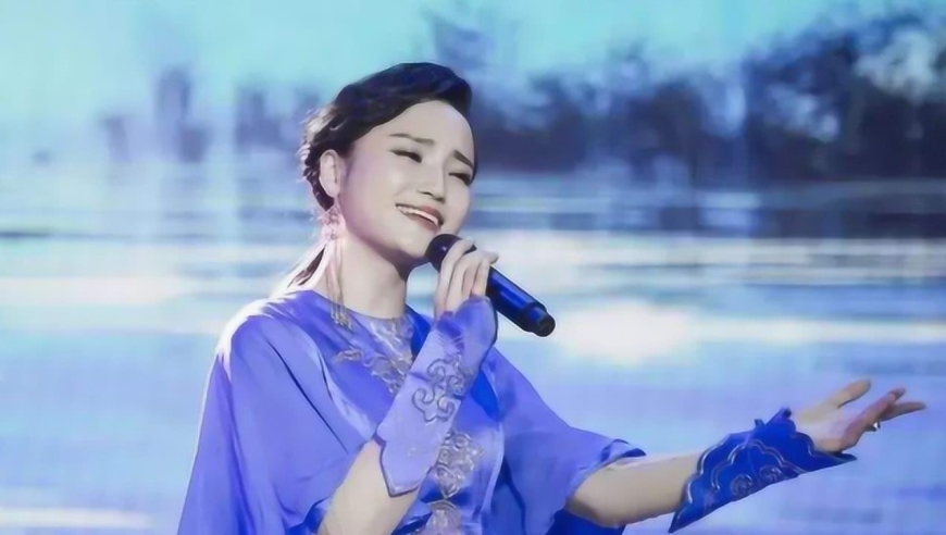 云朵可能都没想到!云飞的新搭档会这么强,开口嗓音简直太绝了
