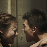 小镇滋味:男人爱女人到极致，为了她买人肉给她吃! - 腾讯视频