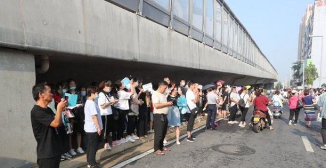 ��������п���������ضԱ�߿�����ʷ�����ϡ�