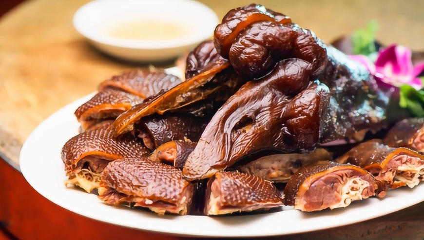 潮汕卤狮头鹅到底有多金贵?