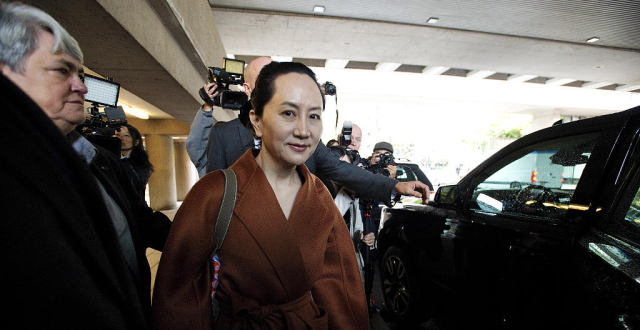 孟晚舟案听证：律师指逮捕“滥用程序”，要求加方公布文件_腾讯新闻