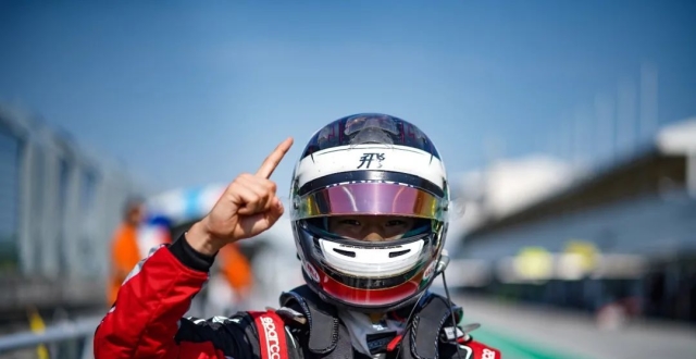 冠军领奖台【f1匈牙利大奖赛】叶一飞以职业赛车手的独家角度解析