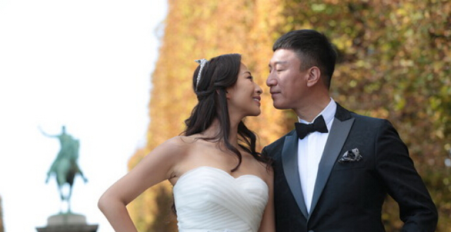 孙红雷50岁了,他的老婆却一直鲜为人知,原来也是我们女神