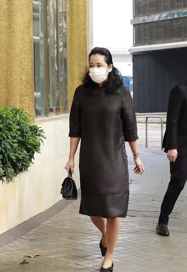 霍英东97岁正室吕燕妮出殡