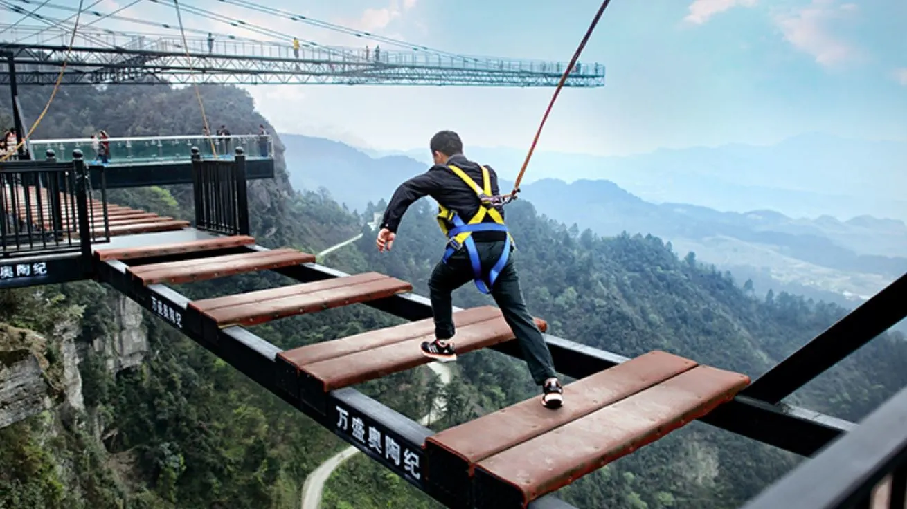 重庆奥陶纪的极限高空运动项目已经发生过多起安全事故,为何还能好好