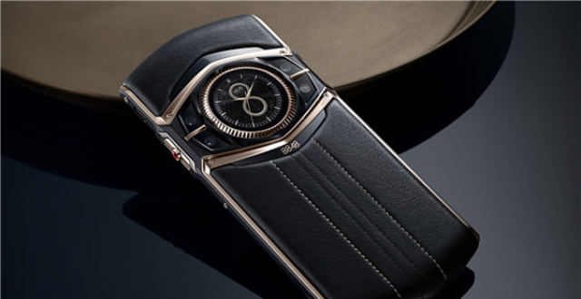 8848m6祥龙限量款手机,3万元起售价,"穷人"绕路