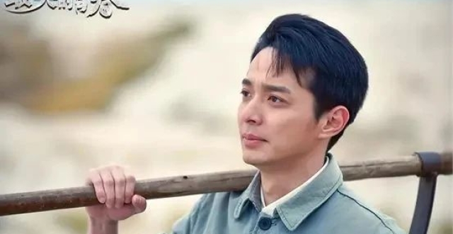舞台与荧幕之下，不想重复的演员刘智扬_腾讯新闻