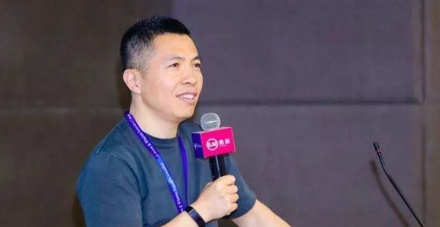 陈凯入职卓越：当打工皇帝遇见写字楼大王_腾讯新闻