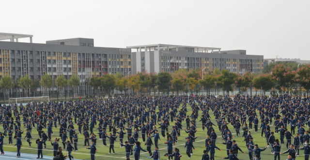 河南商丘兴华学校校园开放日:家校同频共振 师生精彩绽放