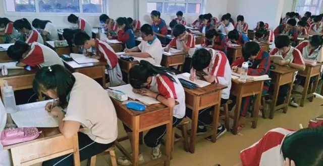 将普通高中纳入义务教育？教育部表态：尚不具备条件