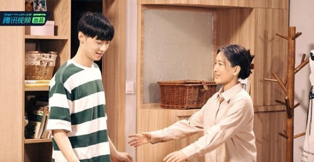 《演员》马苏再cue李小璐，当场抹泪自诉倒霉，获尔冬升发S卡坐实关系户