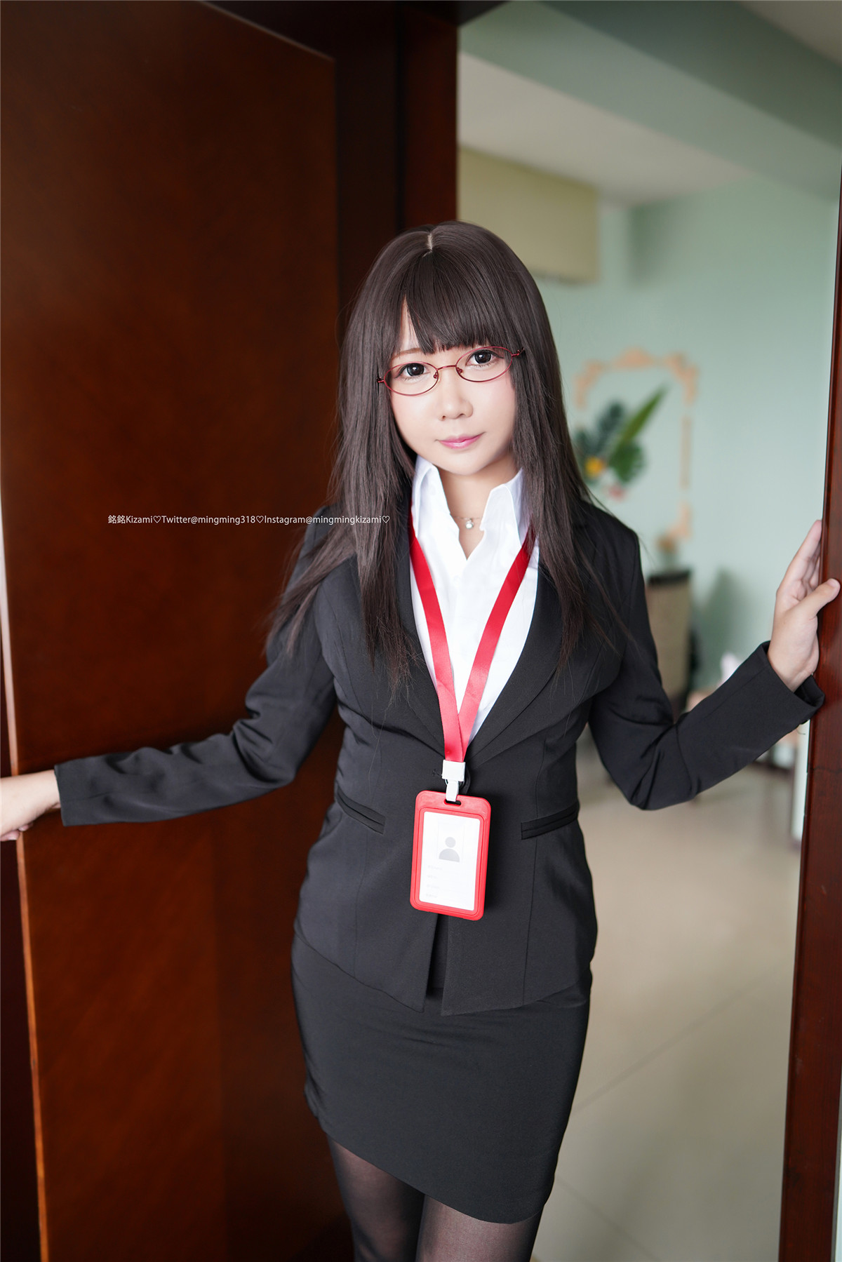 銘銘Kizami Vol.022 2020.5 妄想オフィス 秘书OL制服主题写真[6V138P/647M]