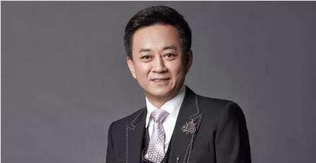 她是朱军的搭档，消失许久以为从央视离职，其实早已离世