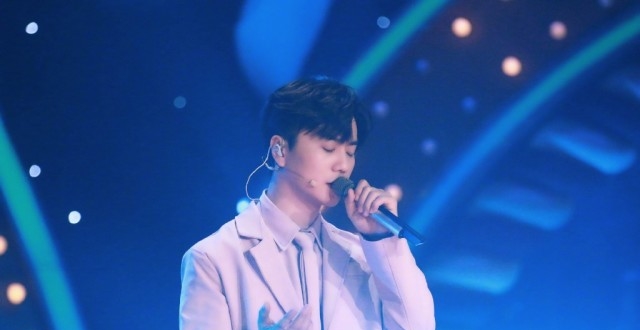 07届快男陆虎公布恋情，女方是陈曌旭，还艾特错对象让人大笑