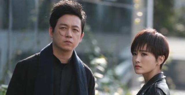 与董洁离婚8年后 潘粤明罕秀恩爱晒女友手持金钥匙
