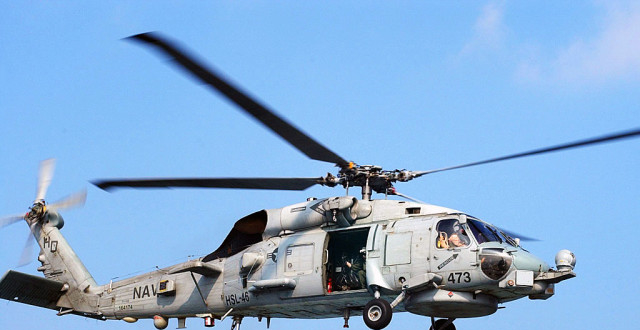 美国黑鹰武装直升机欣赏