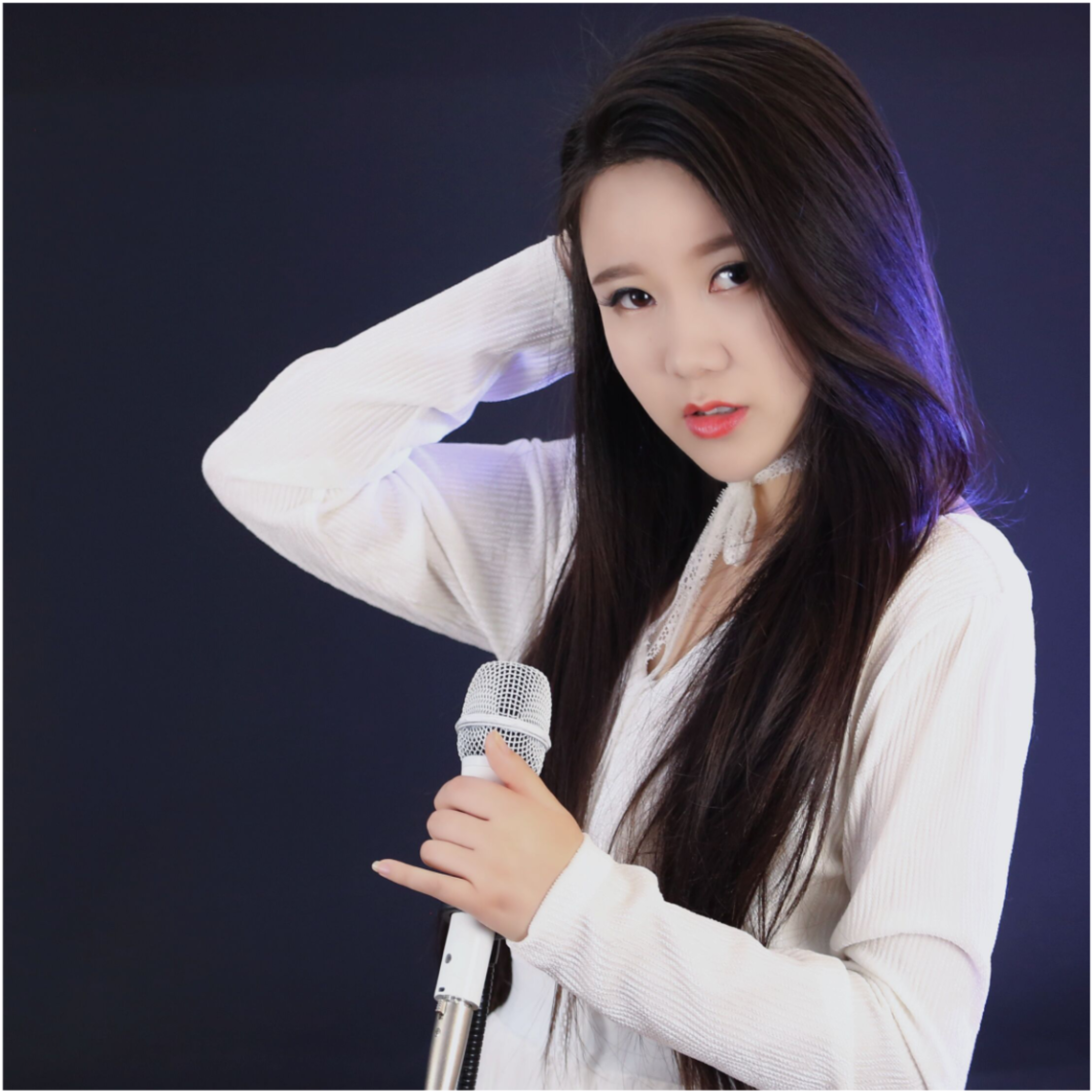 韩国歌手花沫图片