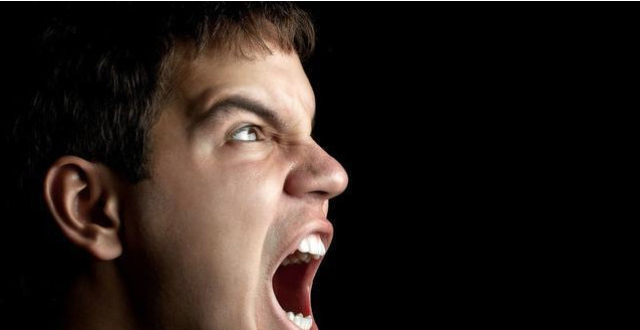 压抑愤怒?你已经站在危险的边缘了