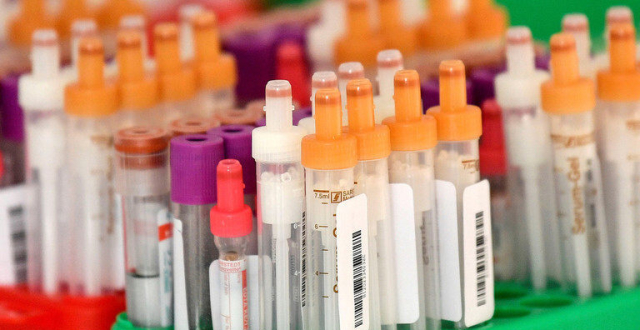 �¹�һҽԺ�������ͱ��춾�꣺��ͬ��Ӣ�����ϷǺͰ���