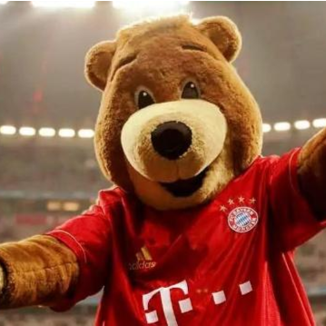 阅读全文 点赞             拜仁球迷    实况手游 关心本