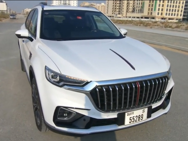 2021款红旗hs5实拍,拿到钥匙看到配置,还想着本田crv吗?