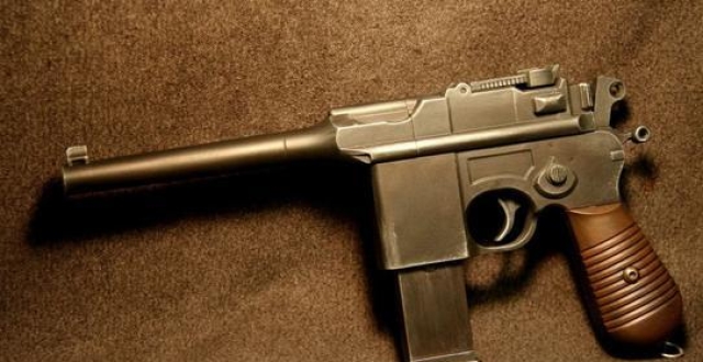 备受吐槽的驳壳枪,三分之二被销往中国,为何深受中国人青睐?