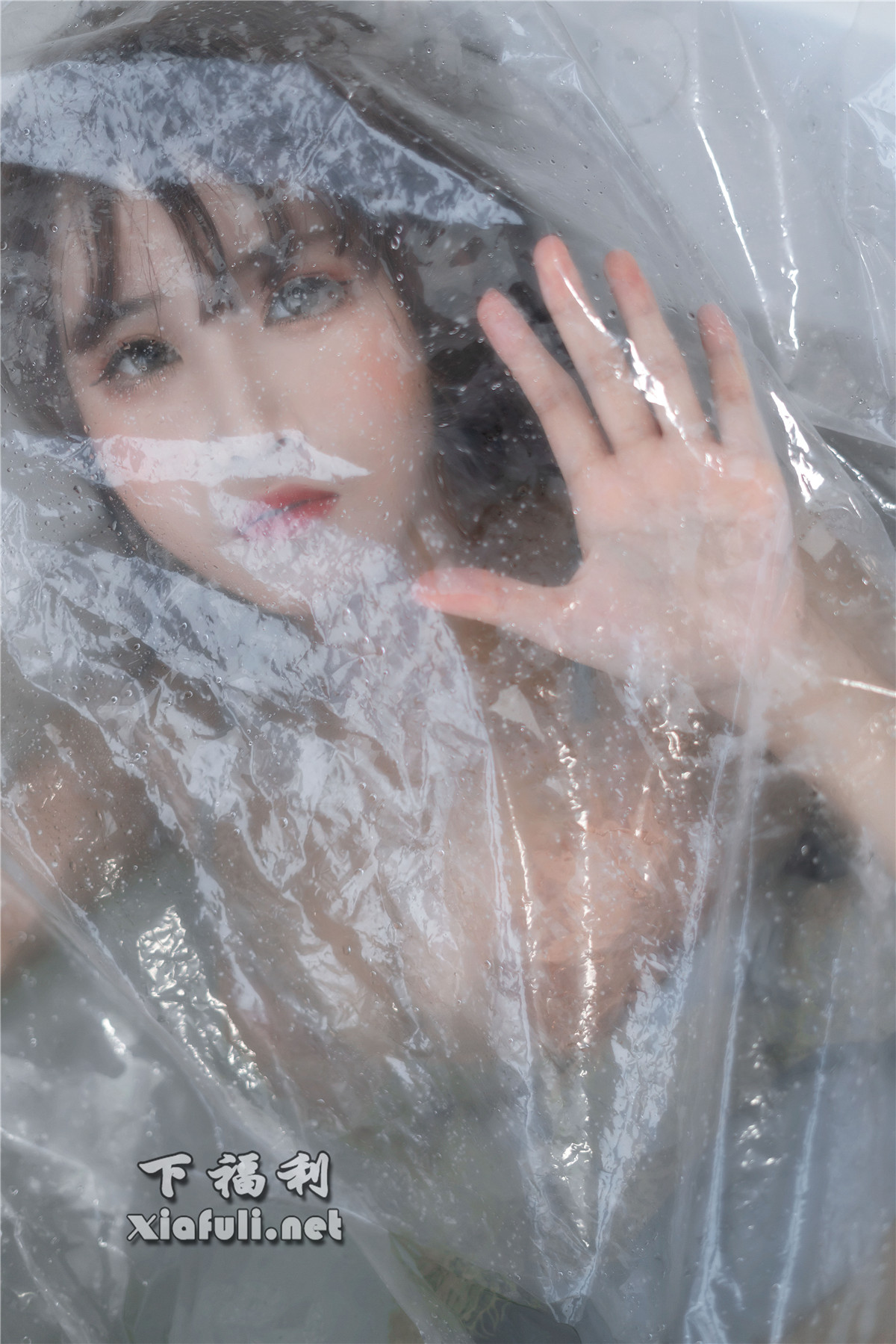 网络红人@三度_69 - 蓝睡裙 [17P/48MB]