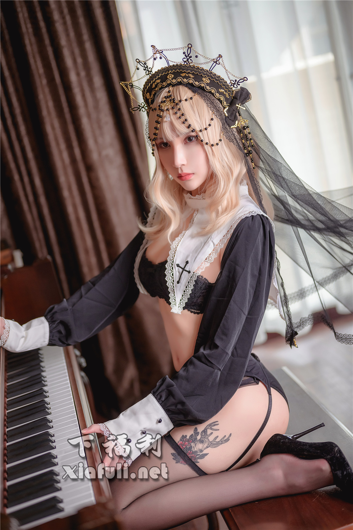 网络红人@Vams子 修女[37P+1V 972M]-Coser吧