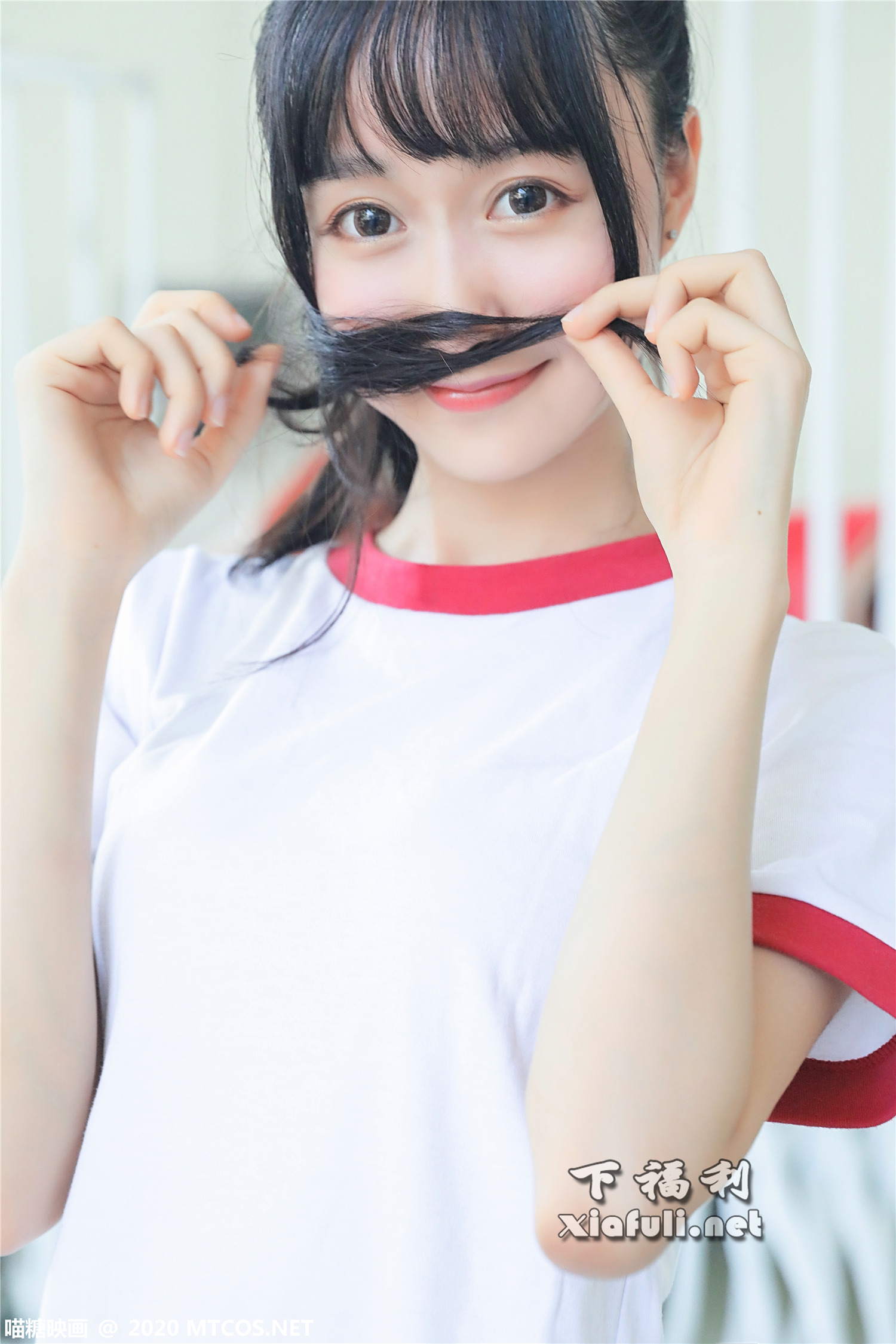 网络红人@木绵绵OwO – 体操学妹 [27P/435MB]