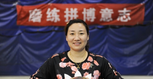 巾帼体育人 女神亦战神｜刘娜：“刘导”也是“娜姐”，愿做手球小将领路人_腾讯新闻