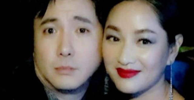 沈腾和瞿颖青涩旧照曝光!男方浓眉大眼似混血,亲密贴脸关系不浅