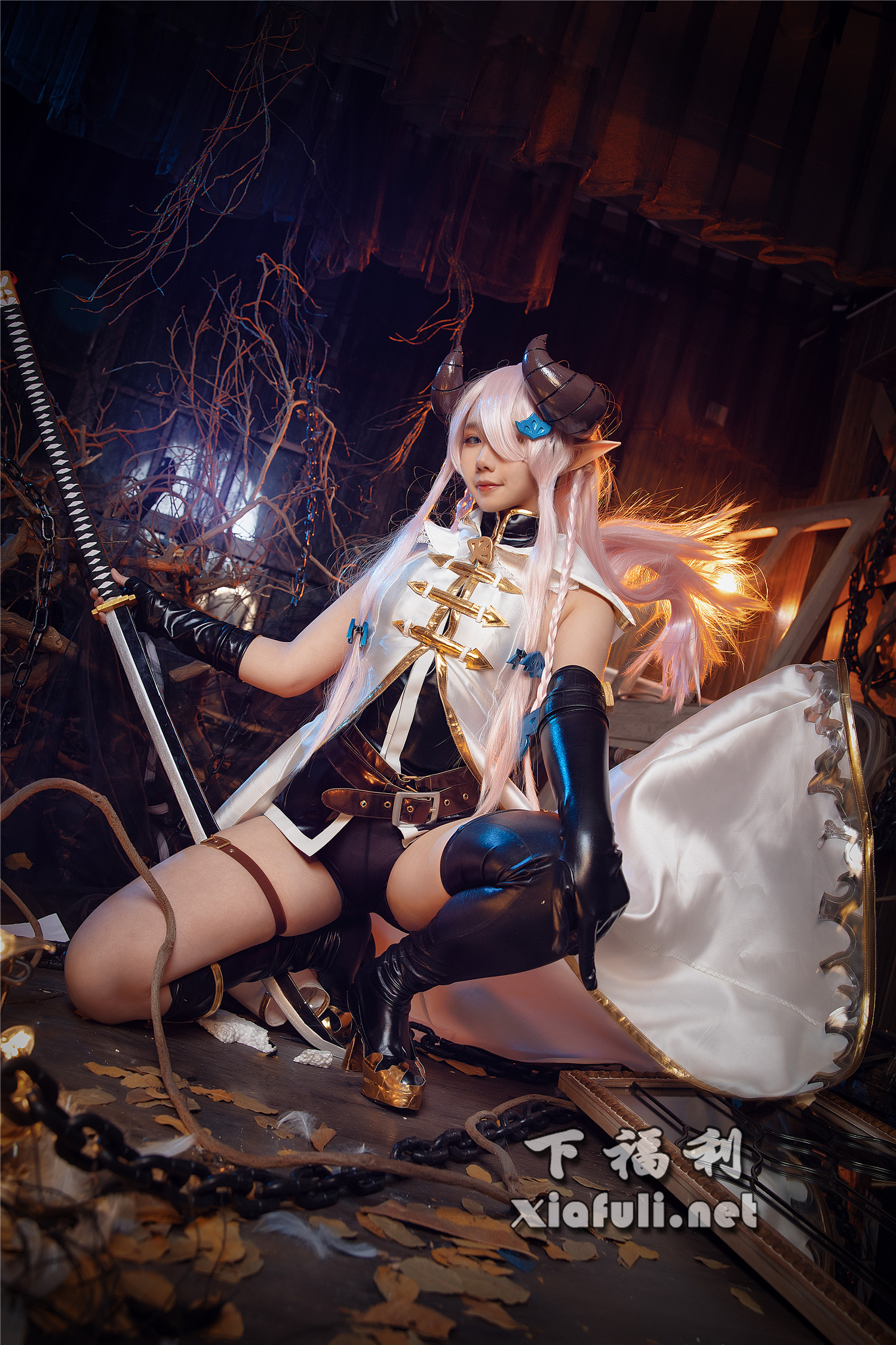 麻花酱 娜梅露亚[9P/211MB]