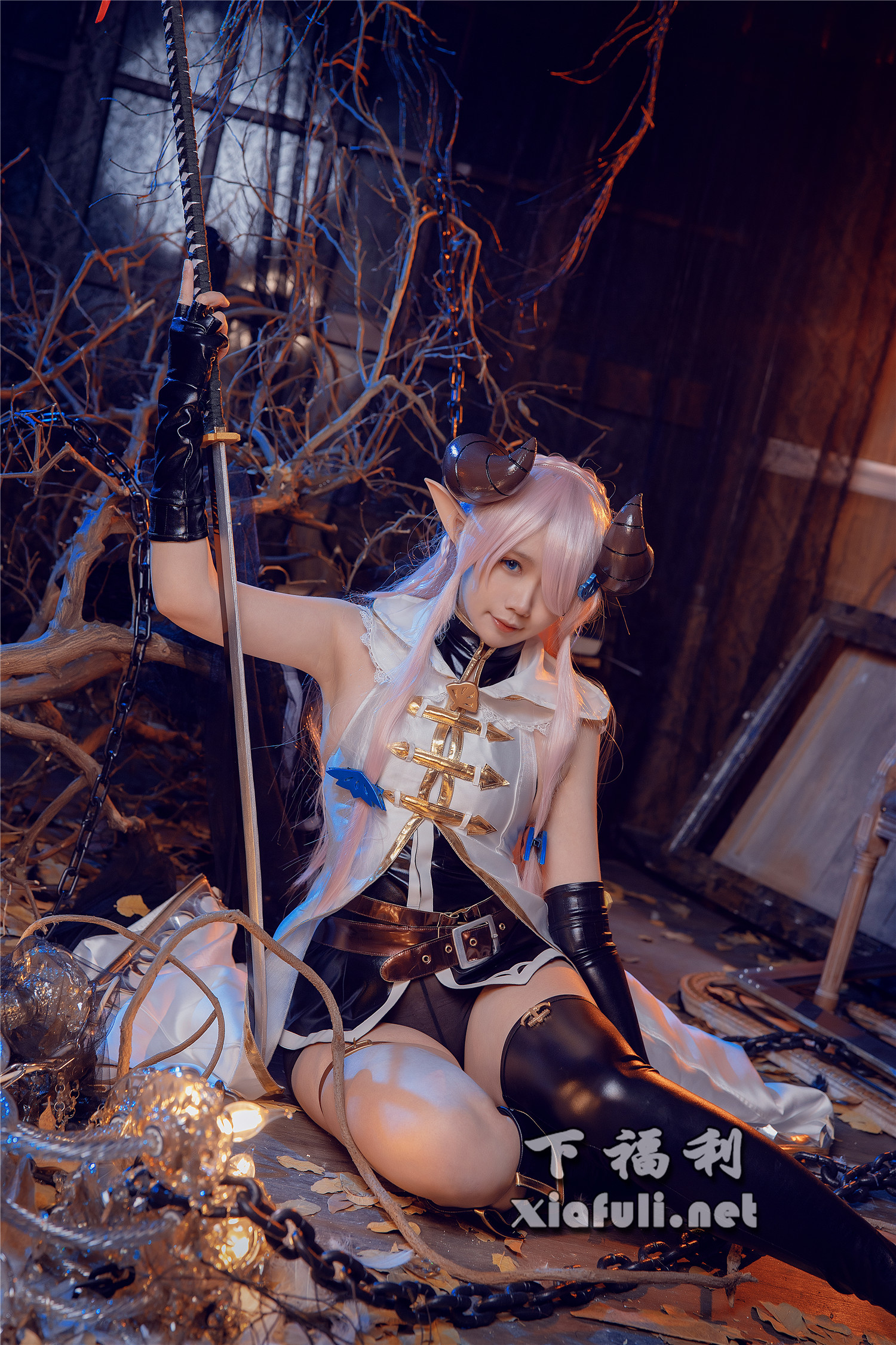 麻花酱 娜梅露亚[9P/211MB]