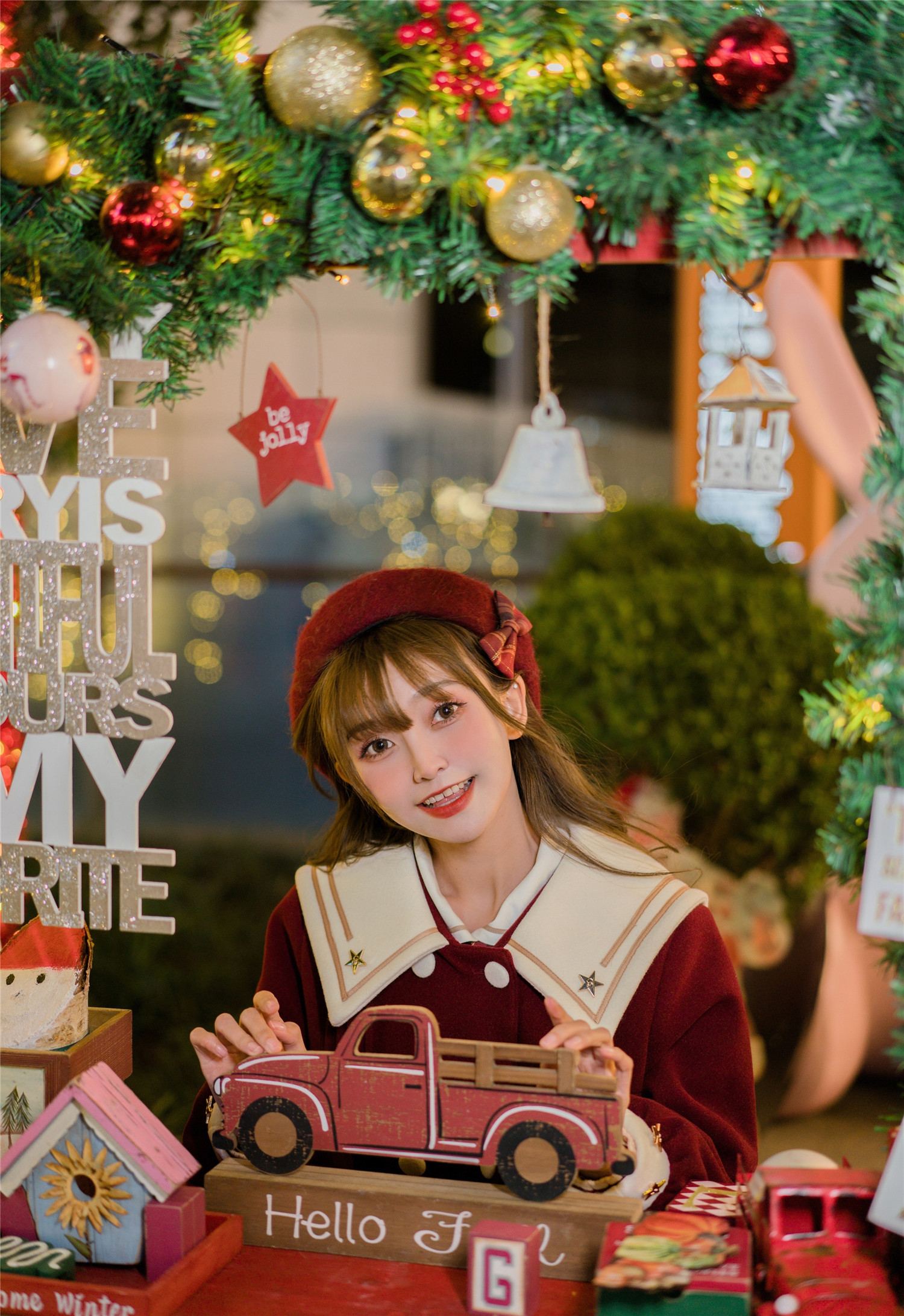 云知笑 圣诞节美少女[26P/515M]