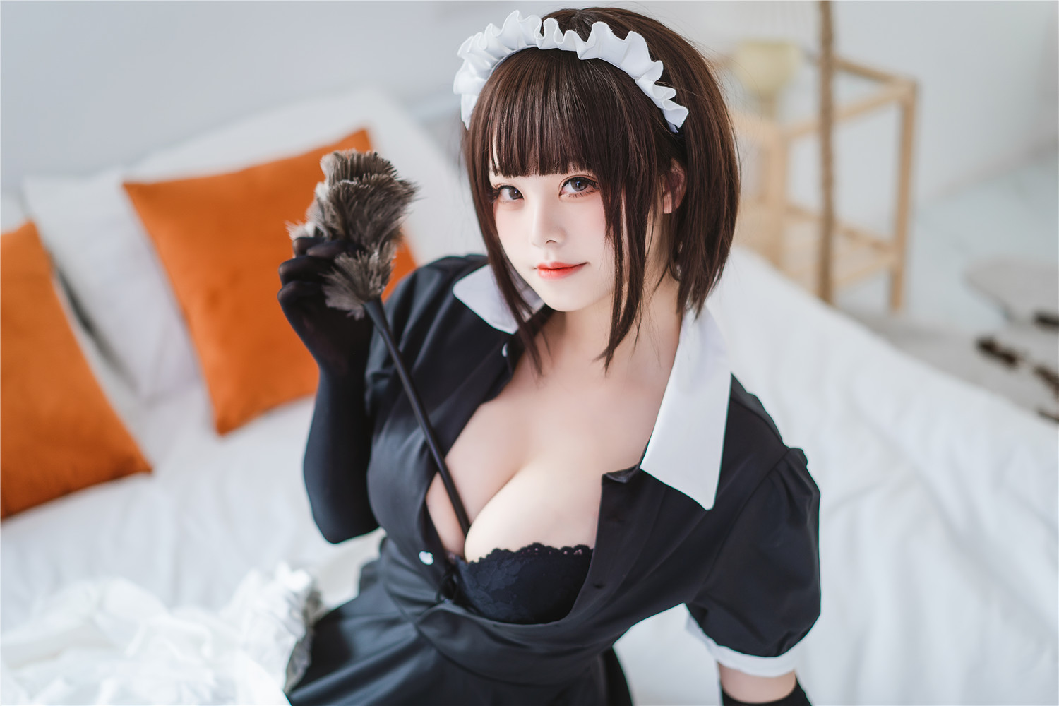 动漫博主 蜜汁猫裘 NO.063 民宿 女仆[50P-587MB]