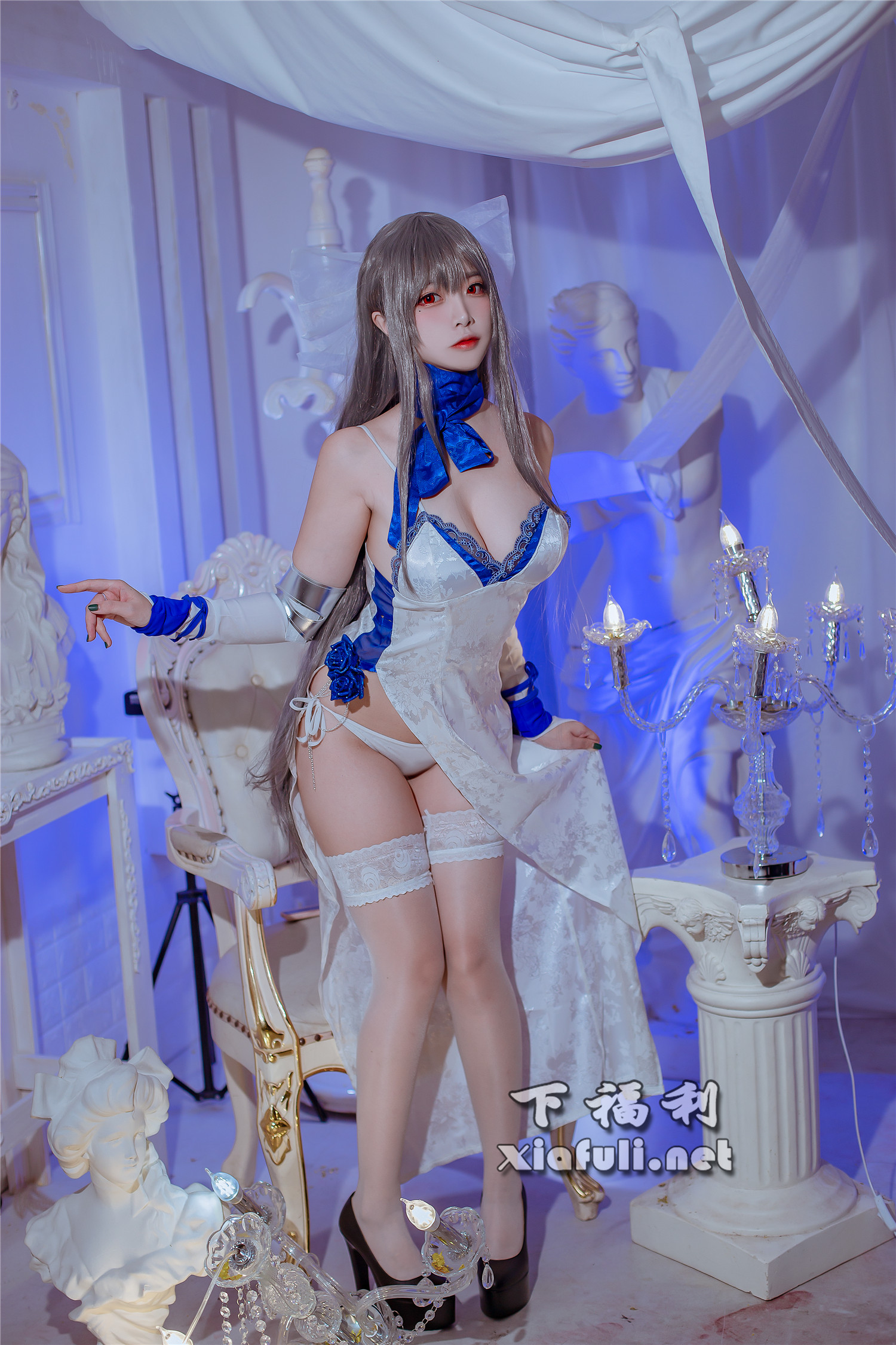 网络红人@二佐Nisa 碧蓝路易九礼服[29P 495M]