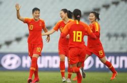 The Chinese women's football team wants to use Japan as their home court. Whether Wu Haiyan and Wang Shuang can be specially approved to participate is the key _ proceed