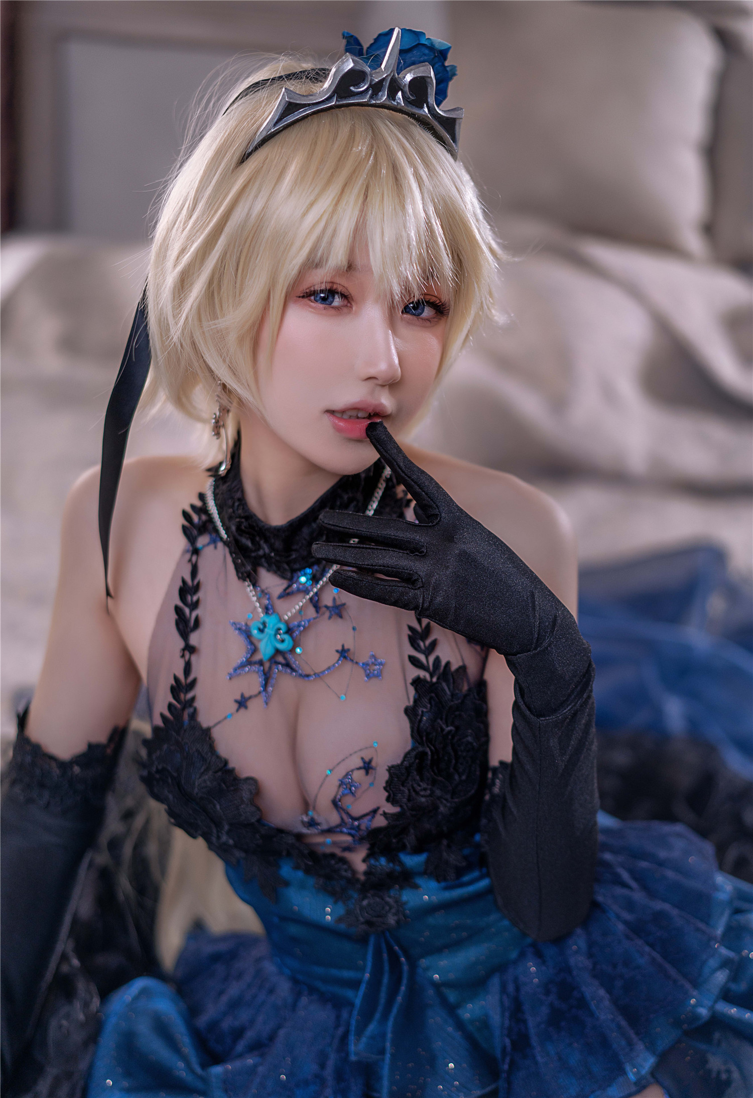 网络红人@阿包也是兔娘 婚纱初体验[9P/349M]