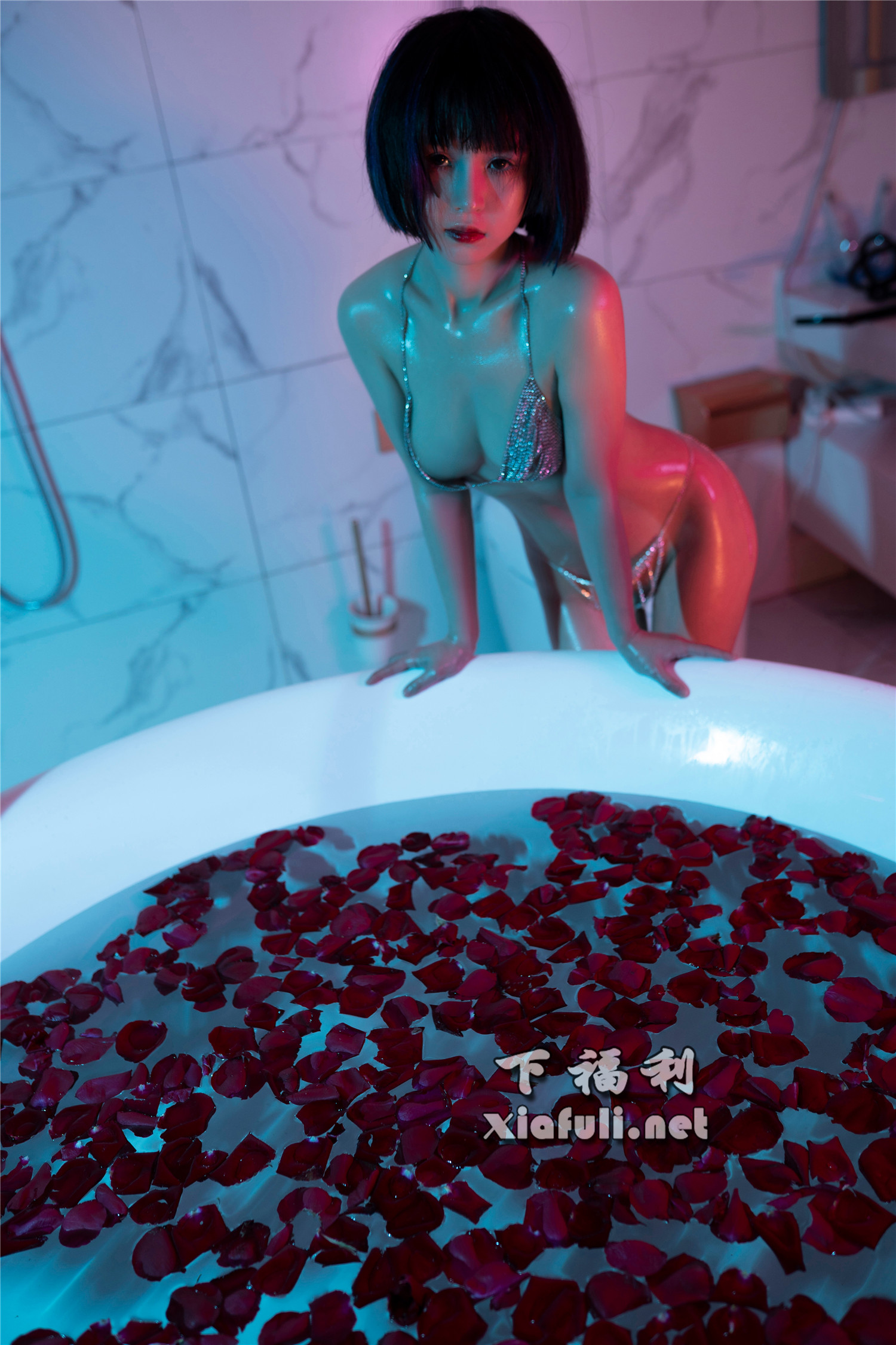 晕崽Zz NO.010 浴缸[33P-222MB]