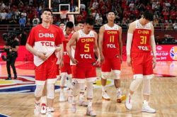 中国男篮集结倒计时！杜锋12人名单千挑万选，辽篮三将争议巨大