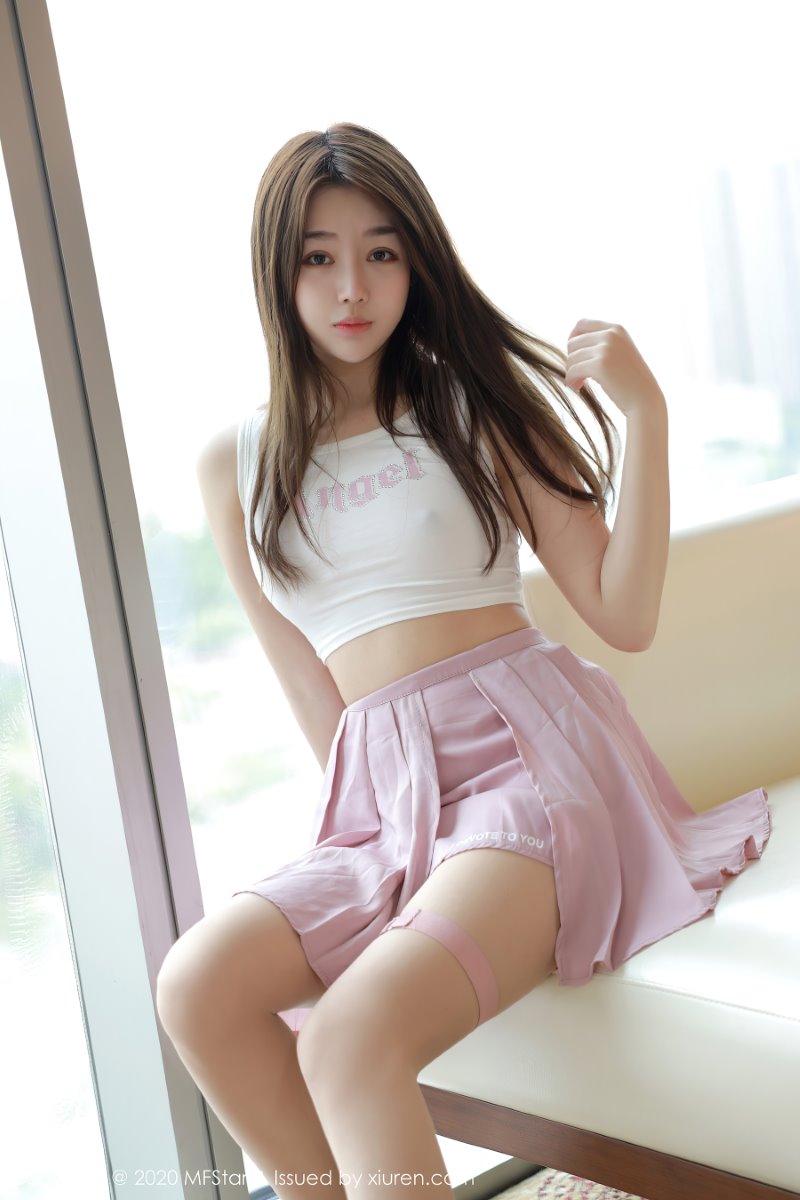 [MFStar模范学院] 2020.09.10 VOL.384 梦梵 粉色短裙[44P/313MB]-觅爱图