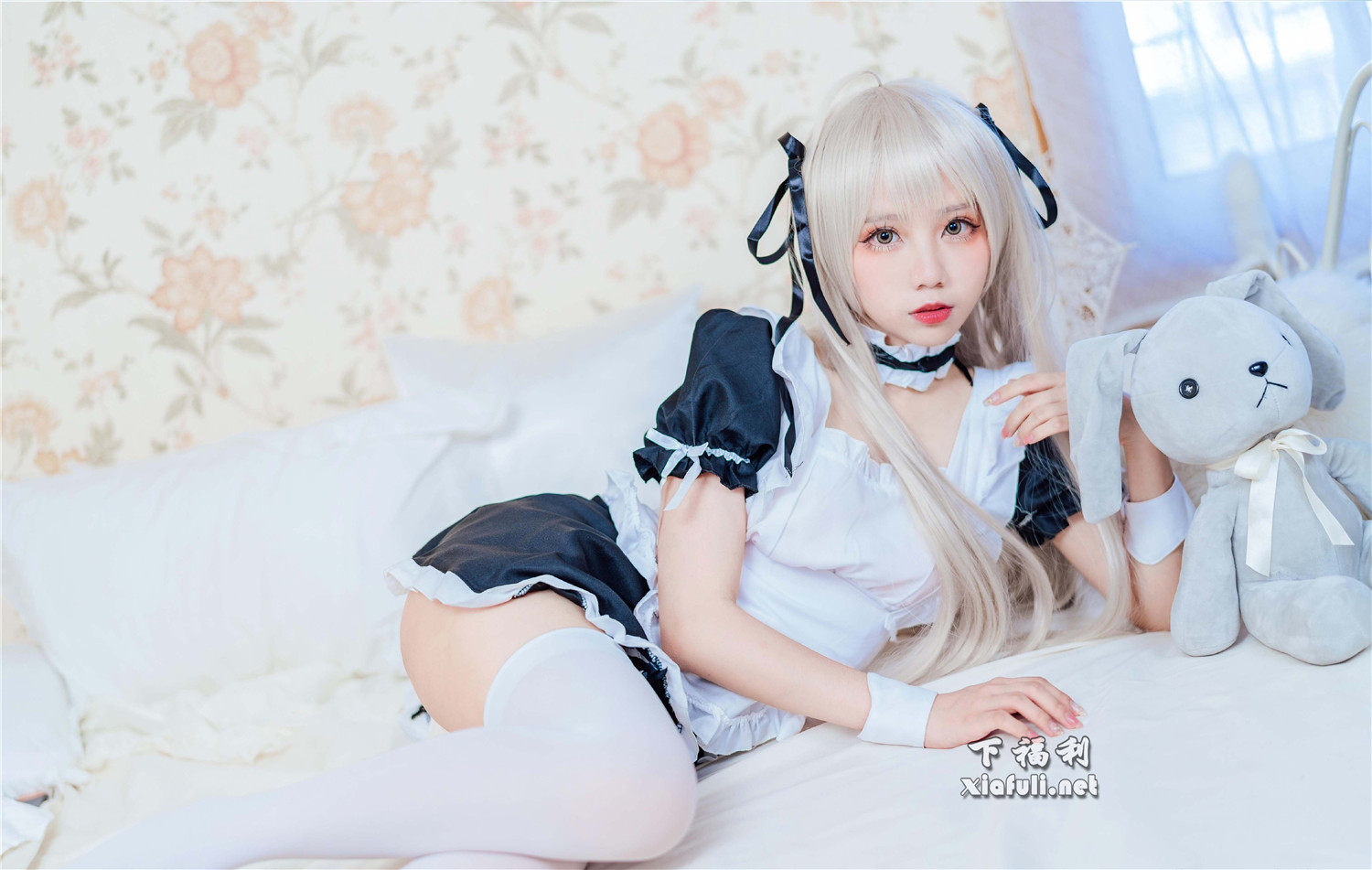 微薄妹纸@果咩酱w  春野苍穹[18P/45MB]