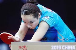 发球最有威力的就是日本女队现在的头号主力伊藤美诚