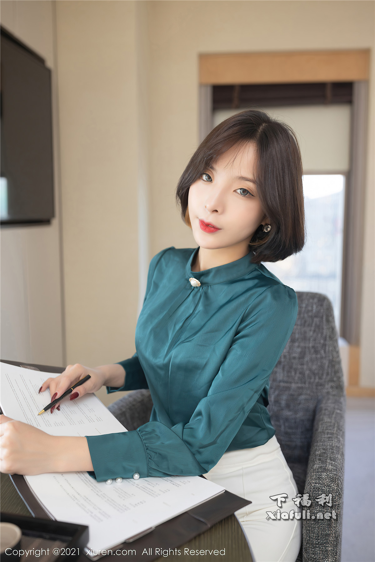[XiuRen秀人网] 2021.02.19 No.3108 陈小喵 职业商业谈判主题系列 [83+1P821M]
