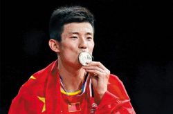 Lin Dan or Chen Long, who is more wealthy, how much is Chen Long’s annual income? Chen Long's bonus is actually higher than Lin Dan?