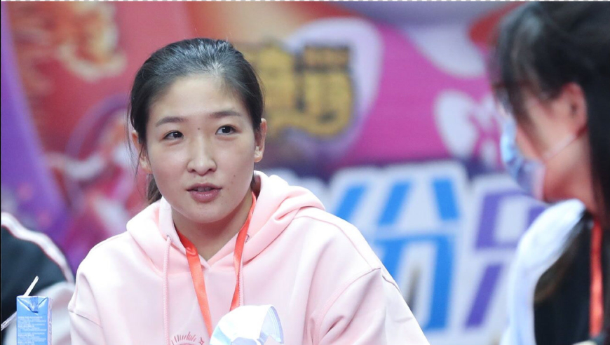 刘诗雯太无奈!空砍两分无缘小组第一,丁宁并未现身球队照样获胜